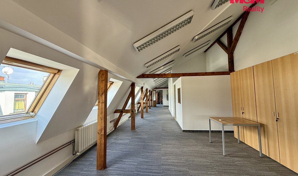 Pronájem kanceláře 275 m², Ostrava – náhled fotky 3