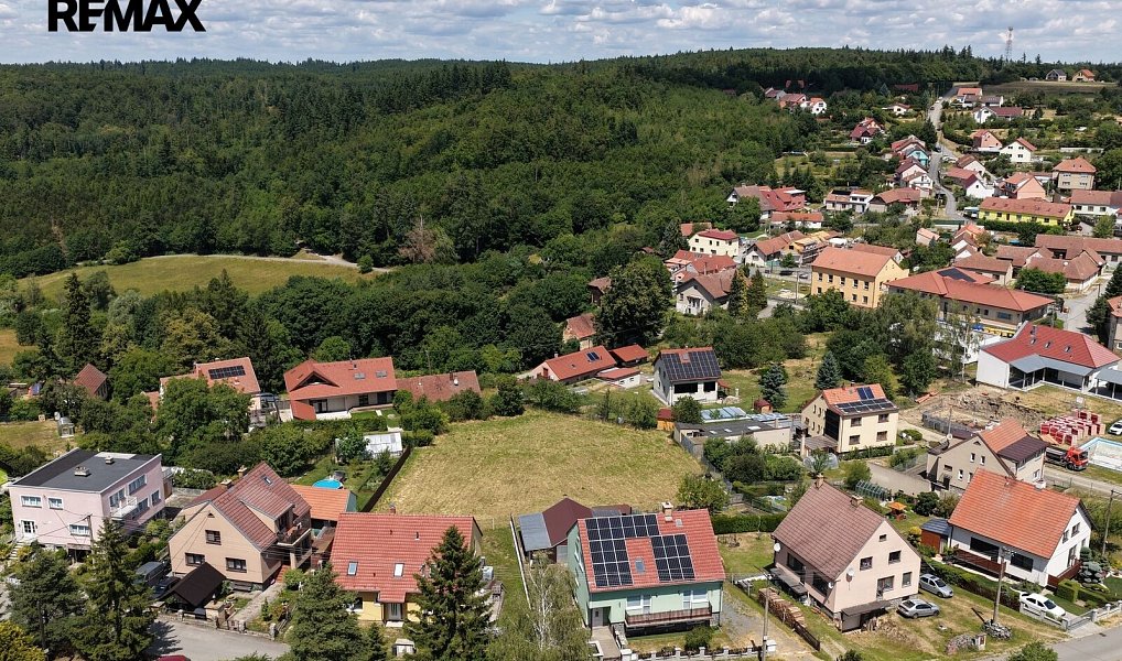 Prodej stavebního pozemku 2 464 m², Habrůvka – náhled fotky 5