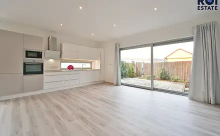 Prodej domu 140 m² s pozemkem 133 m², Sportovní, Rosice, okres Brno-venkov