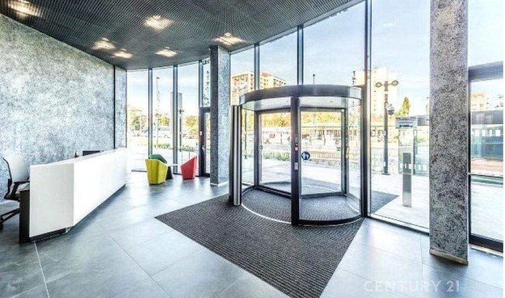 Pronájem kanceláře 166 m², Praha – náhled fotky 3