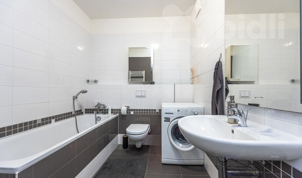 Prodej bytu 1+kk 38 m², Praha – náhled fotky 7