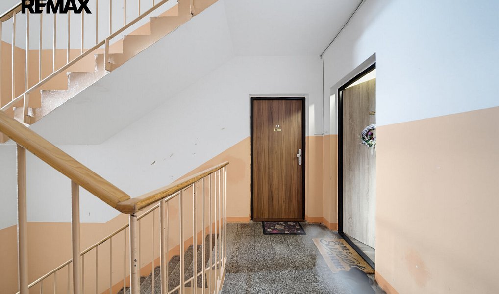 Prodej bytu 1+1 33 m², Karlovy Vary – náhled fotky 14