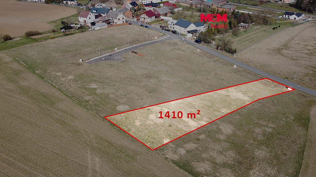 Prodej stavebního pozemku 1 410 m²