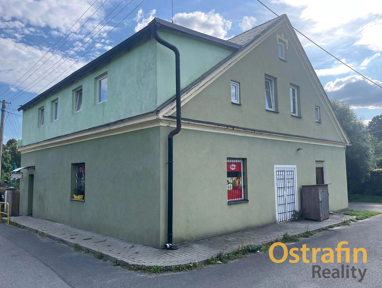 Prodej nájemního domu, činžáku 250 m² – fotografie 2