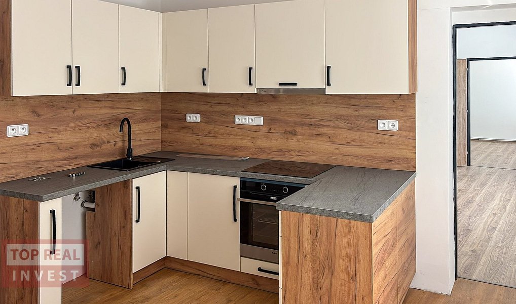 Prodej bytu 2+1 62 m², Koryčany – náhled fotky 2