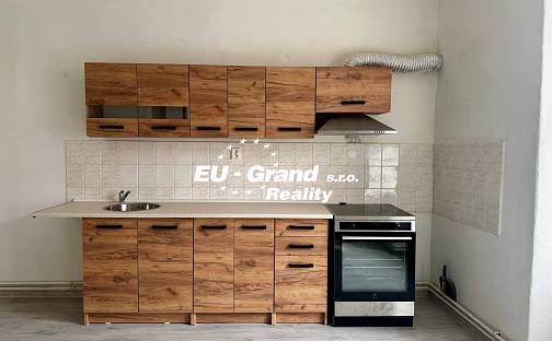 Pronájem bytu 2+1 75 m², Jiříkovská, Rumburk - Rumburk 1, okres Děčín