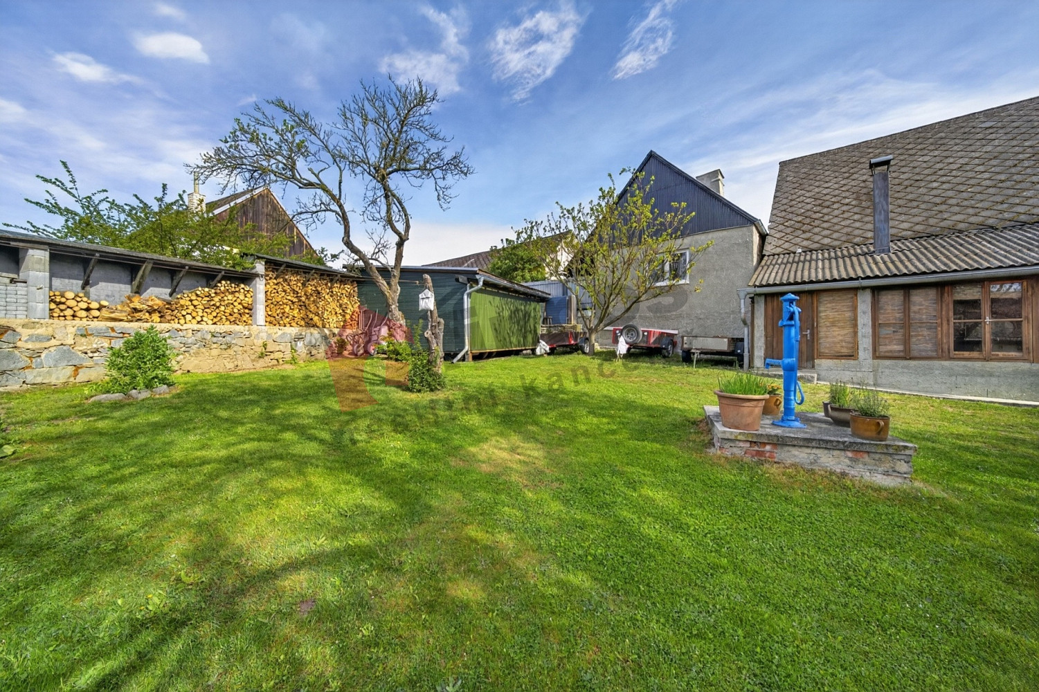 Prodej domu 271 m² s pozemkem 1 077 m² – fotografie 4