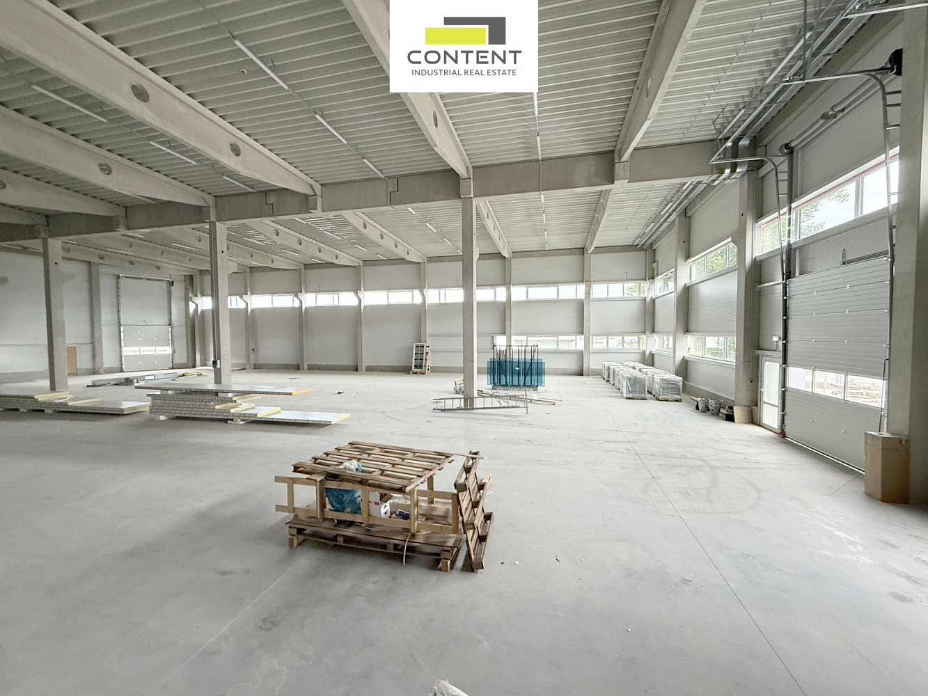 Pronájem skladovacích prostor 2 200 m²