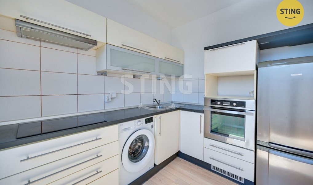 Prodej bytu 2+1 44 m², Uherské Hradiště – náhled fotky 9