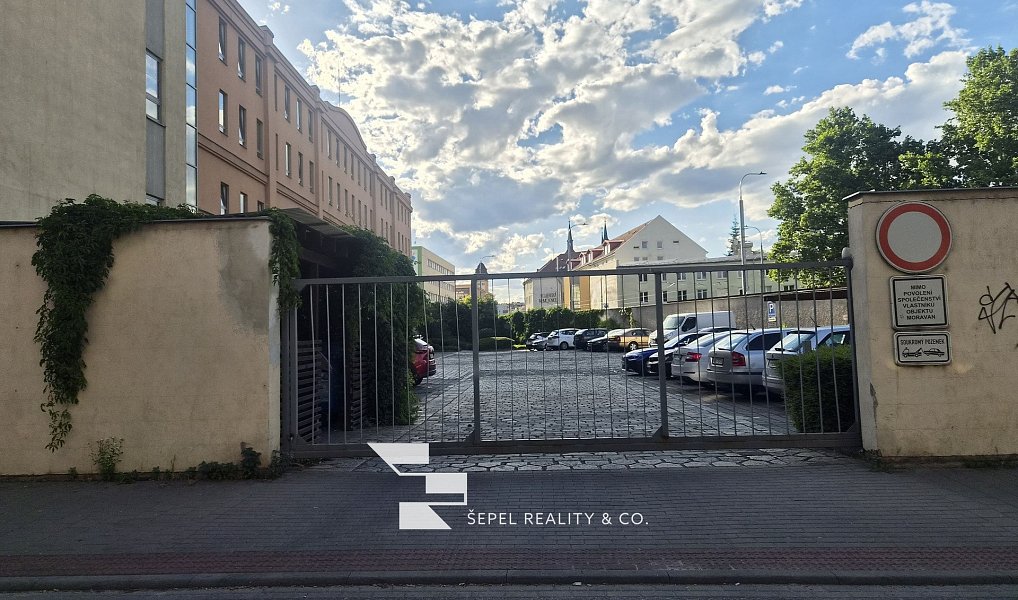 Pronájem bytu 2+kk 107 m², Brno – náhled fotky 20