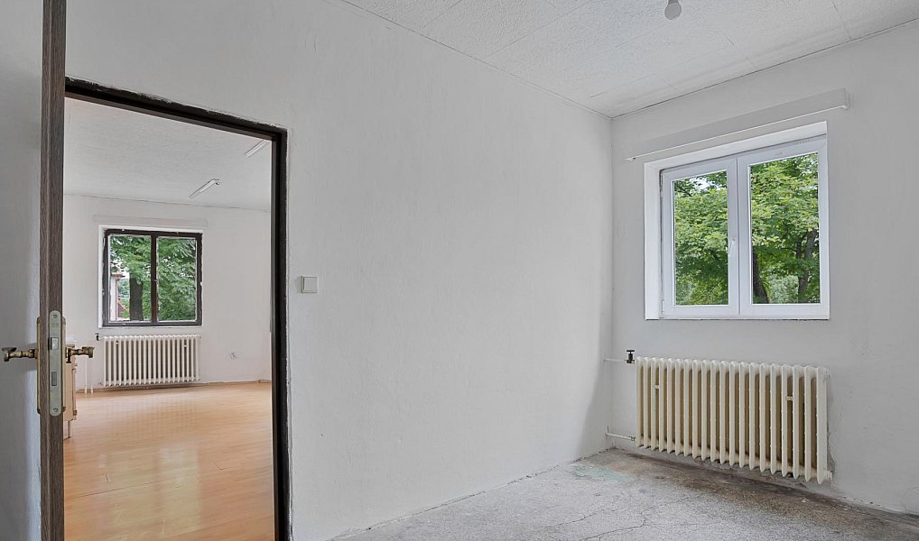 Prodej domu 211 m² s pozemkem 398 m², Kovářská – náhled fotky 40