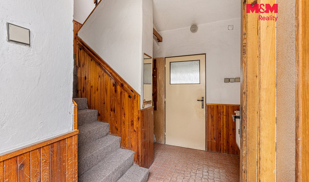 Prodej domu 272 m² s pozemkem 294 m², Líšťany – náhled fotky 5
