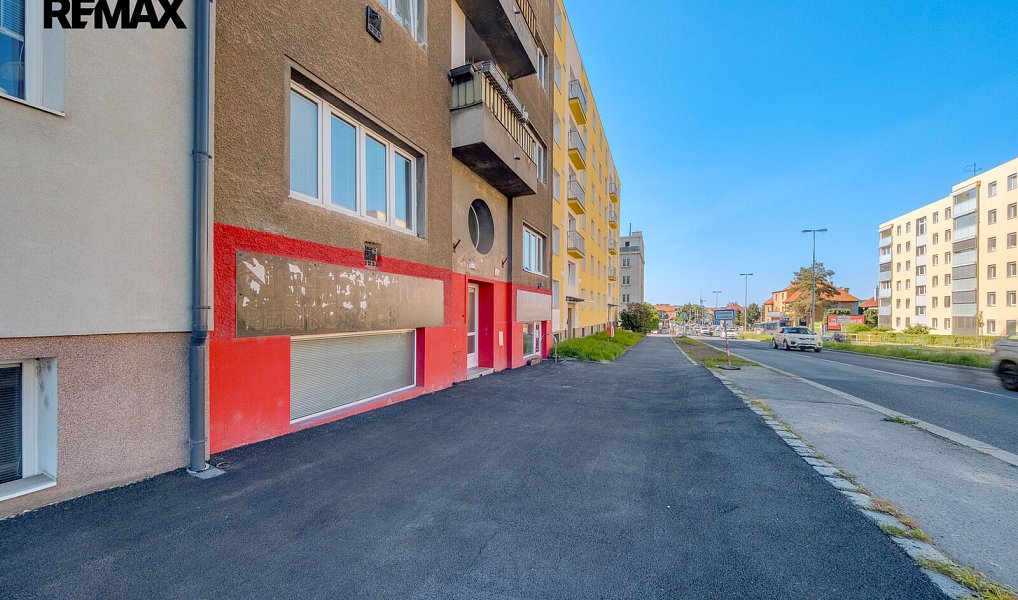Pronájem obchodních prostor 151 m², Praha – náhled fotky 14