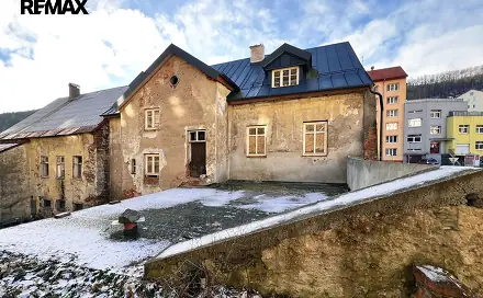 Prodej domu 492 m² s pozemkem 693 m², třída Dukelských hrdinů, Jáchymov, okres Karlovy Vary