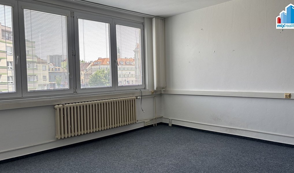 Pronájem kanceláře 27 m², Plzeň – náhled fotky 4