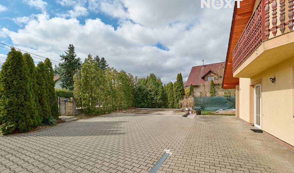 Prodej domu 180 m² s pozemkem 882 m², Býšť – náhled fotky 17