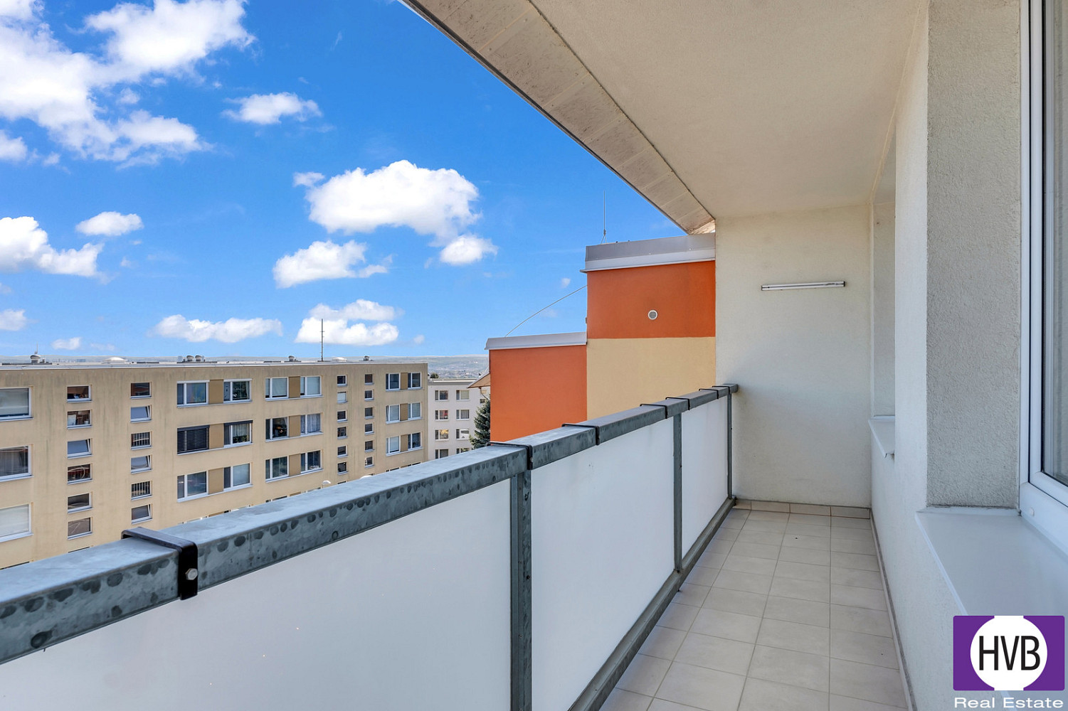 Prodej bytu 4+kk 81 m² — photo 2