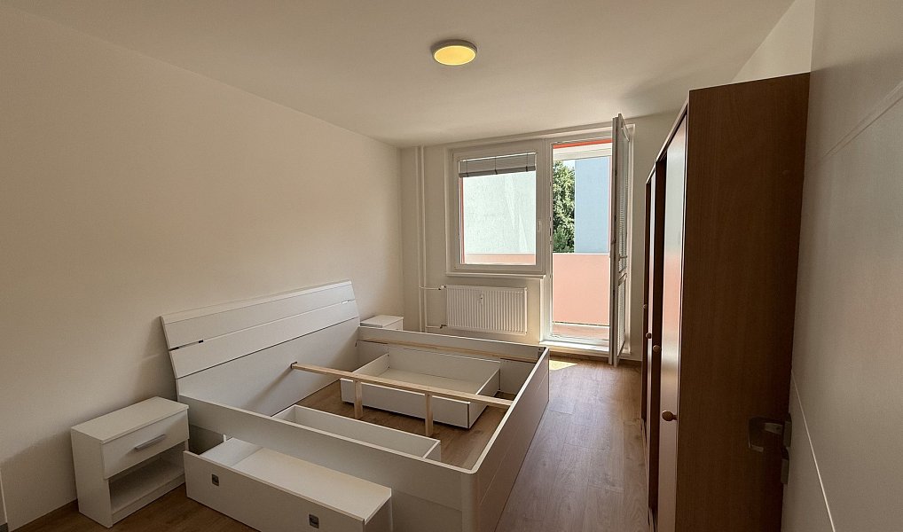 Pronájem bytu 2+1 63 m², Zlín – náhled fotky 22