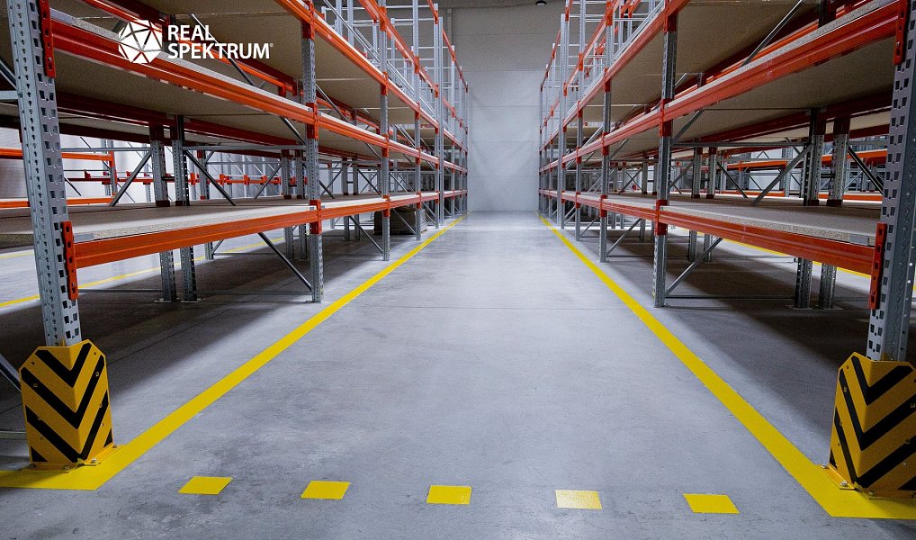 Pronájem skladovacích prostor 462 m², Znojmo – náhled fotky 2