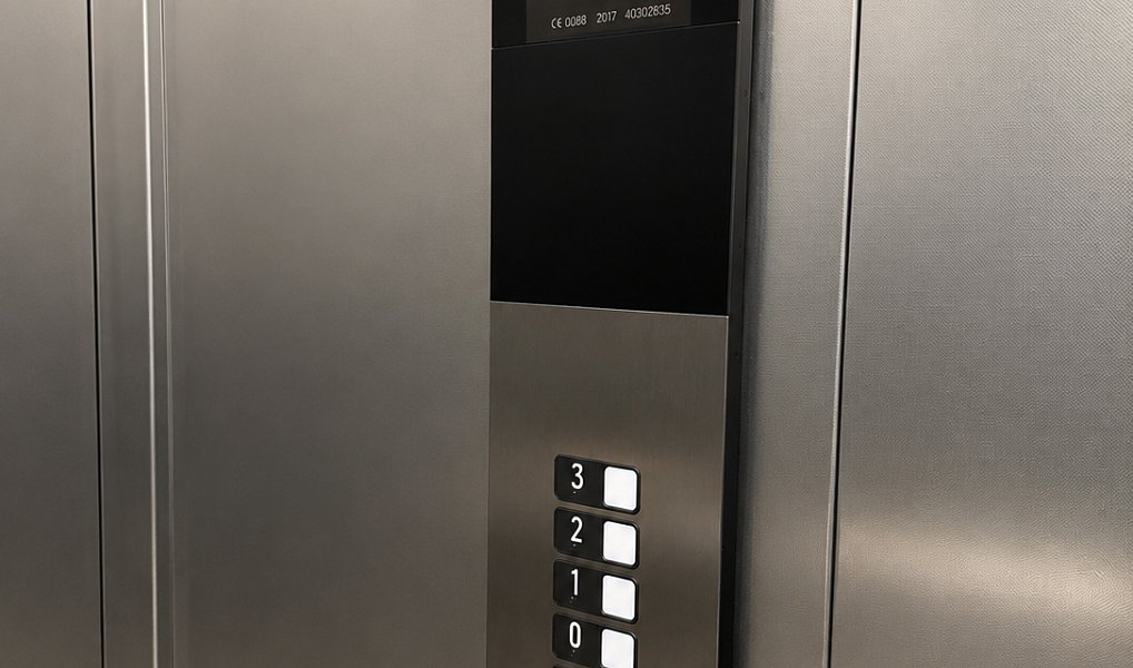 Pronájem bytu 1+kk 35 m², Praha – náhled fotky 11