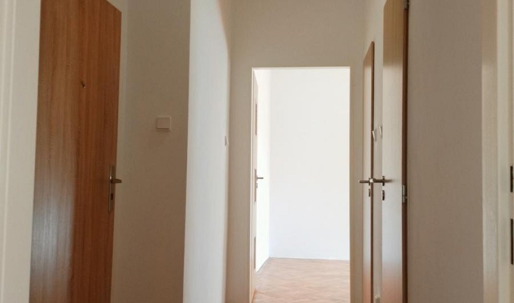 Pronájem bytu 2+1 50 m², Jirkov – náhled fotky 6