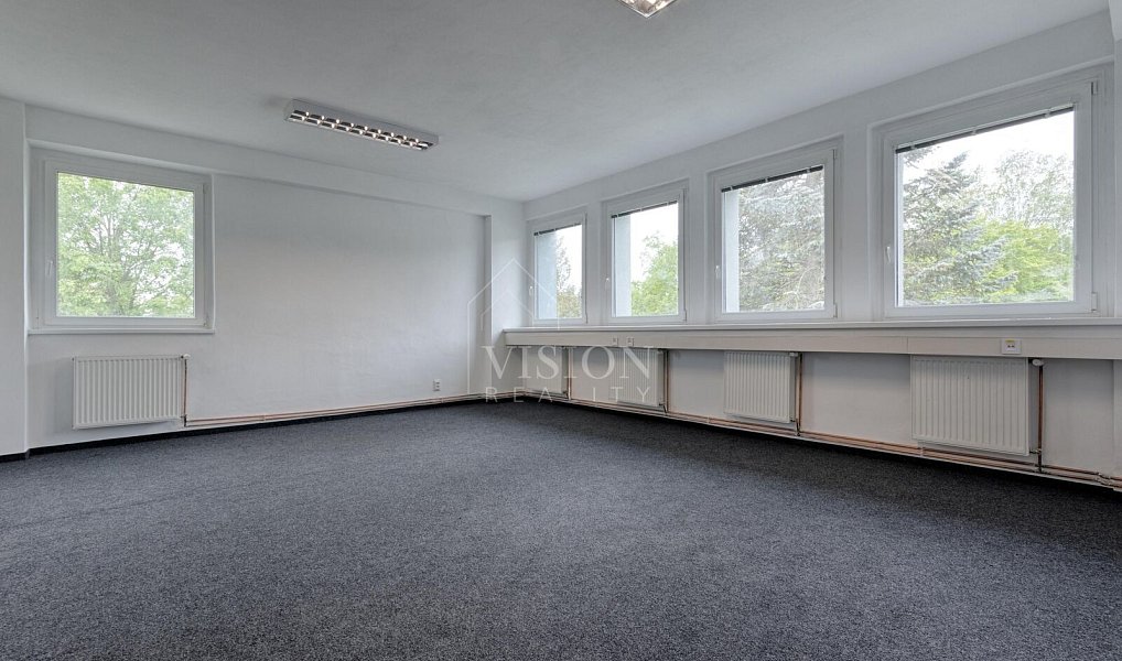 Pronájem kanceláře 47 m², Jindřichův Hradec – náhled fotky 3