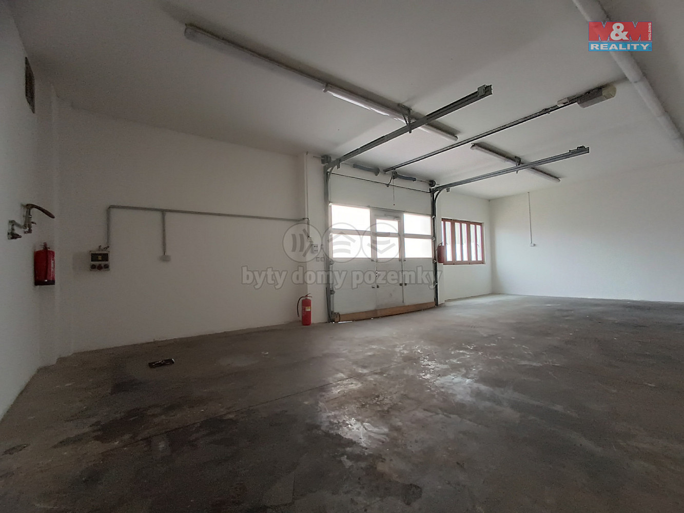 Pronájem garáže, 44 m2, třeboň, ul. nádražní — photo 2