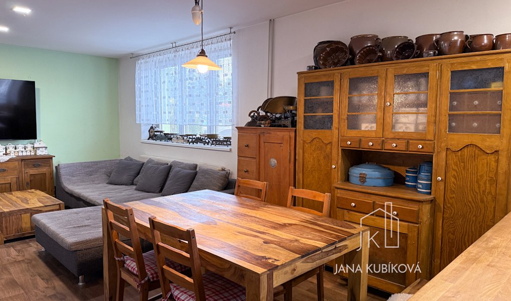 Prodej domu 336 m² s pozemkem 1 199 m², Kyjov – náhled fotky 8