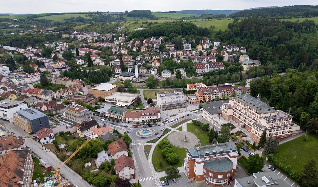 Prodej bytu 3+1 87 m², Luhačovice – náhled fotky 26