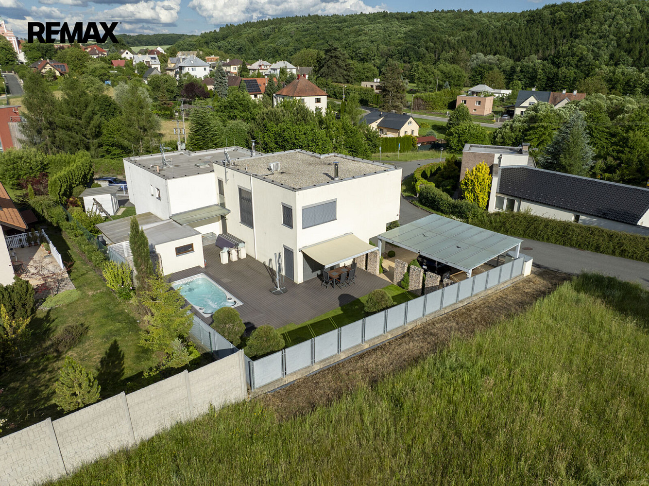 Prodej domu 155 m² s pozemkem 447 m² – fotografie 2