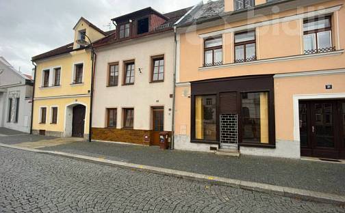 Prodej domu 189 m² s pozemkem 289 m², náměstí Svobody, Planá, okres Tachov