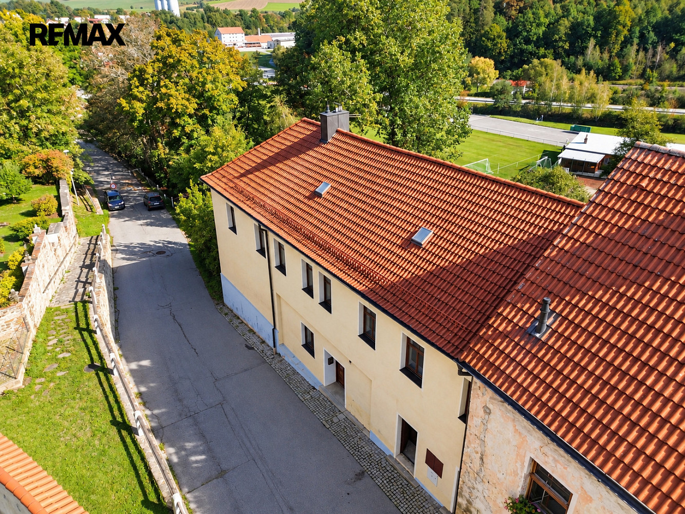 Prodej domu 200 m² s pozemkem 910 m² – fotografie 4
