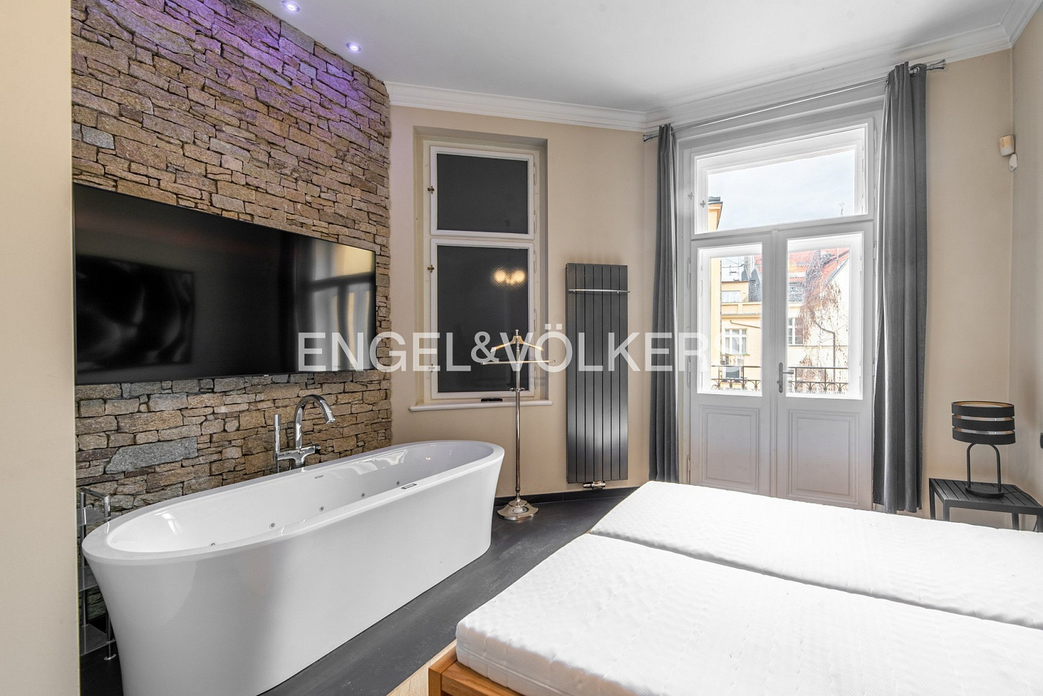 Pronájem bytu 2+1 73 m² – pohled 6