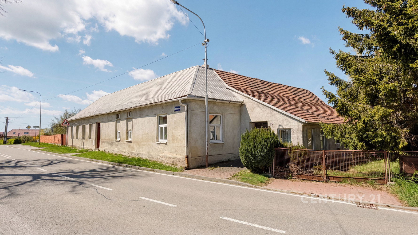 Prodej domu 366 m² s pozemkem 1 404 m²