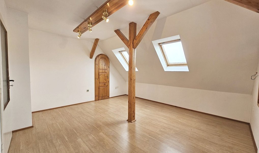 Prodej domu 179 m² s pozemkem 948 m², Uničov – náhled fotky 21