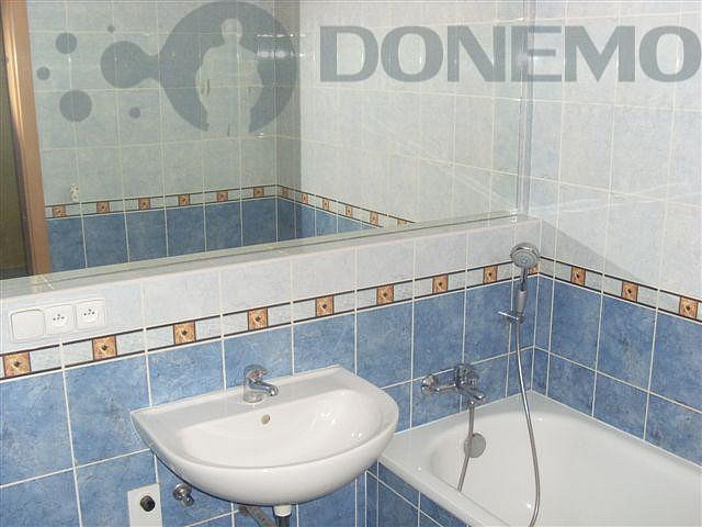 Pronájem bytu 2+kk 57 m² – pohled 2