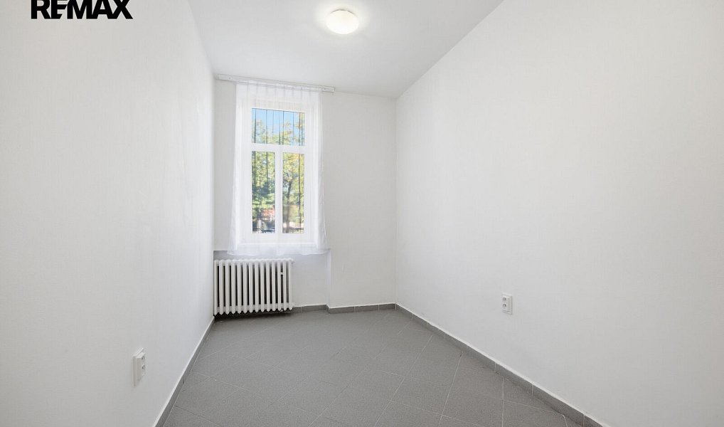 Prodej domu 395 m² s pozemkem 642 m², Kostelec nad Labem – náhled fotky 10