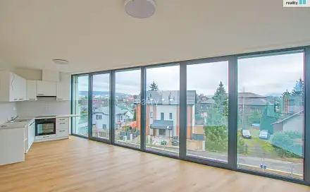 Pronájem bytu 2+kk 55 m²