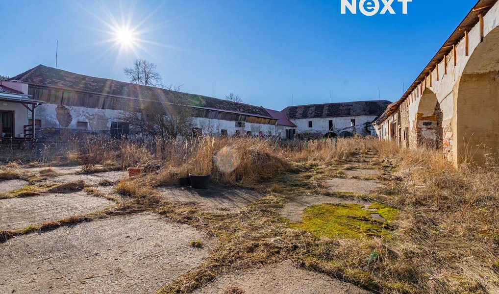 Prodej domu 1 400 m² s pozemkem 9 526 m², Křemže – náhled fotky 17