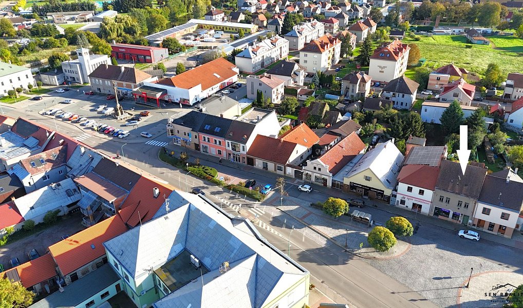 Prodej domu 262 m² s pozemkem 551 m², Chlumec nad Cidlinou – náhled fotky 3