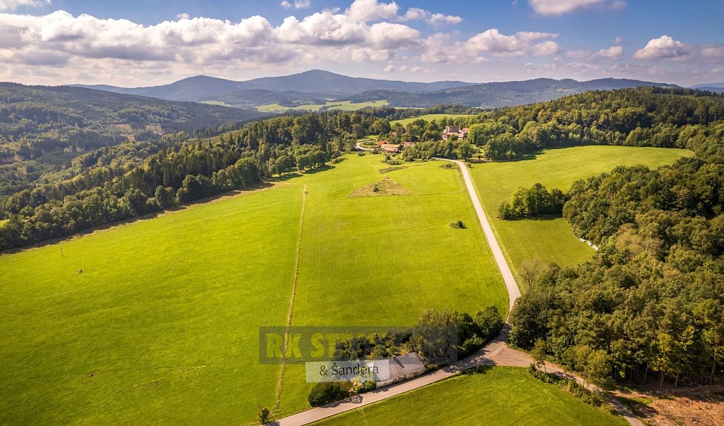 Prodej chaty/chalupy 430 m² s pozemkem 57 892 m², Brloh – náhled fotky 8