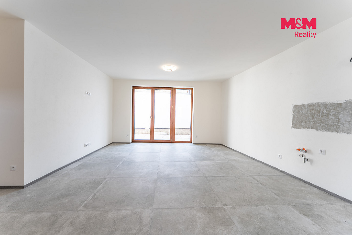 Prodej domu 310 m² s pozemkem 310 m² – fotografie 2