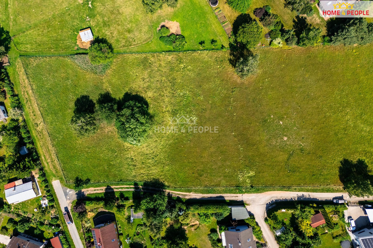Prodej stavebního pozemku 1 233 m² — photo 3