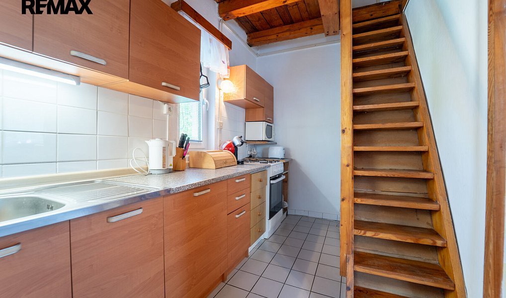 Prodej chaty/chalupy 50 m² s pozemkem 354 m², Golčův Jeníkov – náhled fotky 17