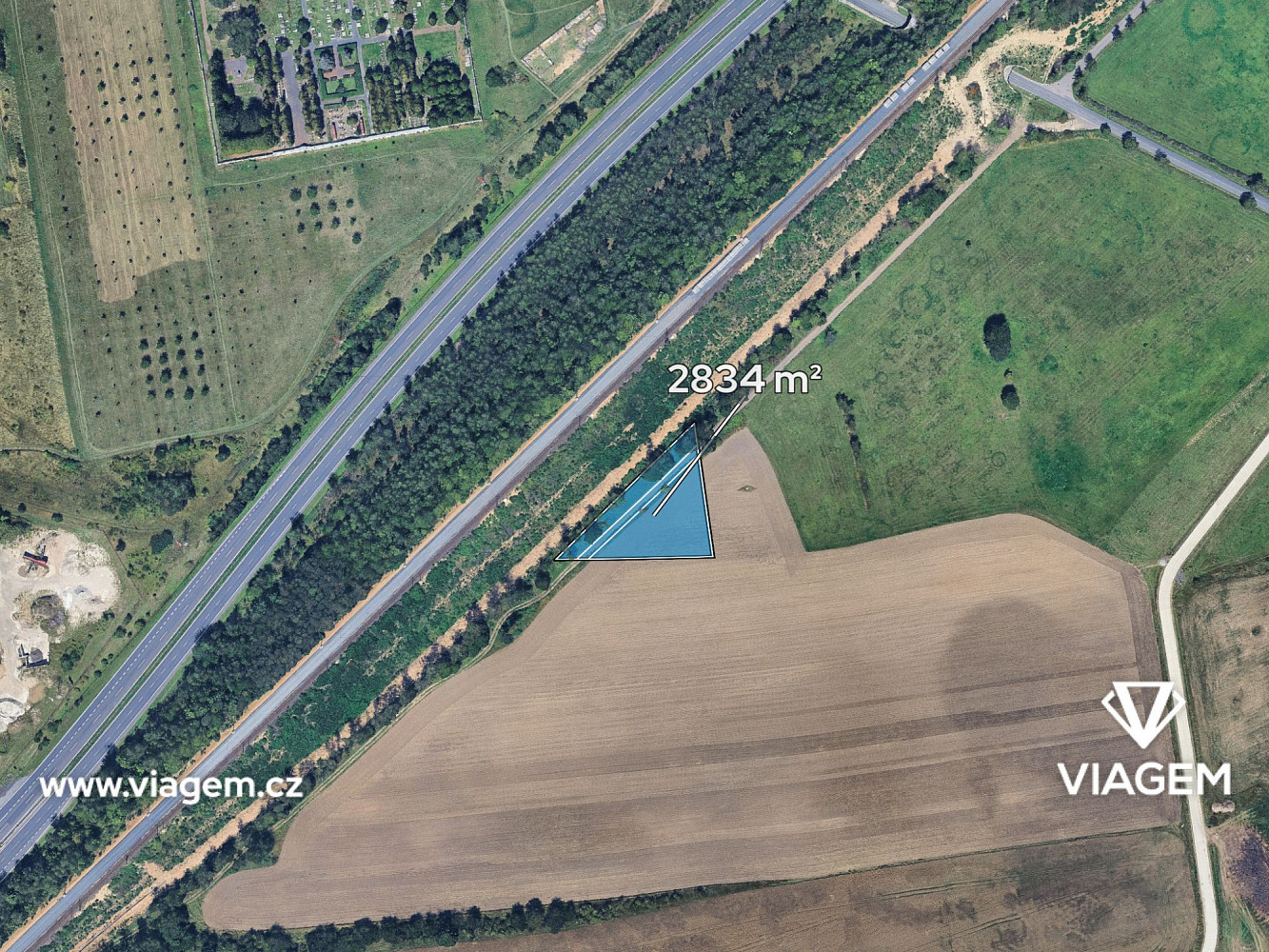 Prodej pole 1 889 m² – pohled 2