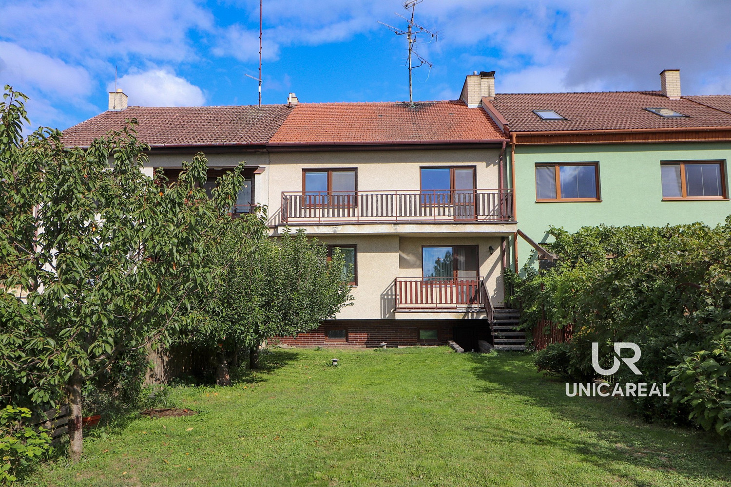 Prodej domu 200 m² s pozemkem 300 m²
