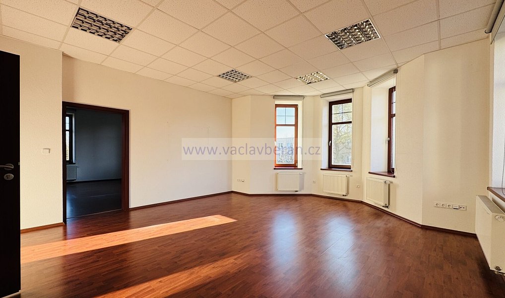 Prodej domu 650 m² s pozemkem 3 071 m², Česká Třebová – náhled fotky 6