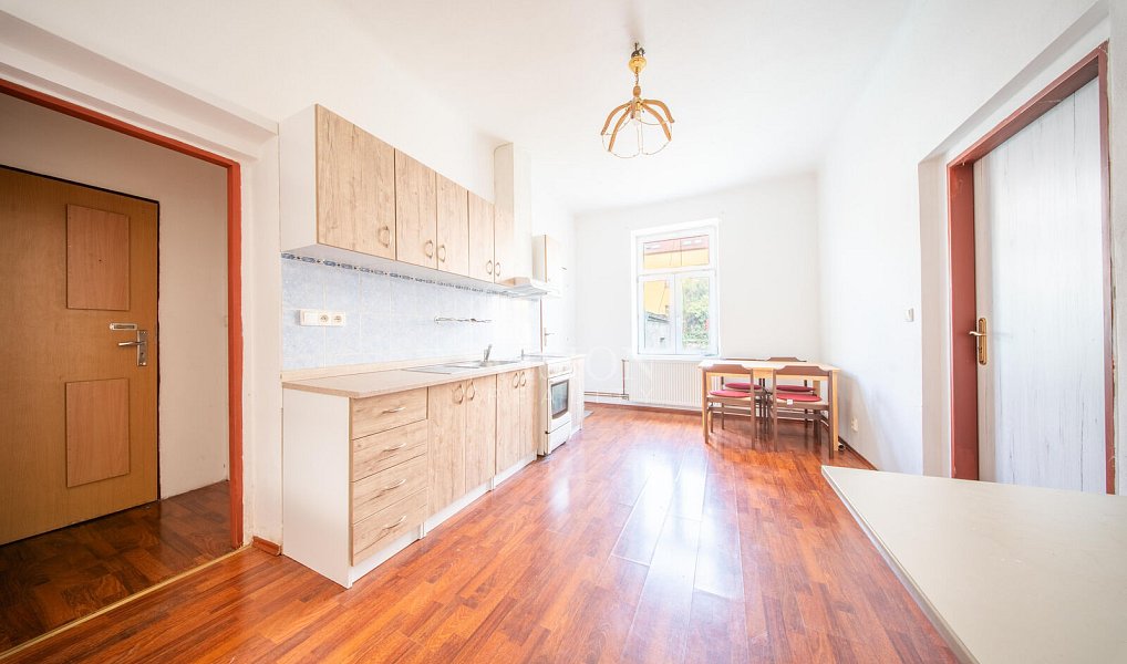 Pronájem bytu 4+1, 72 m², Tábor