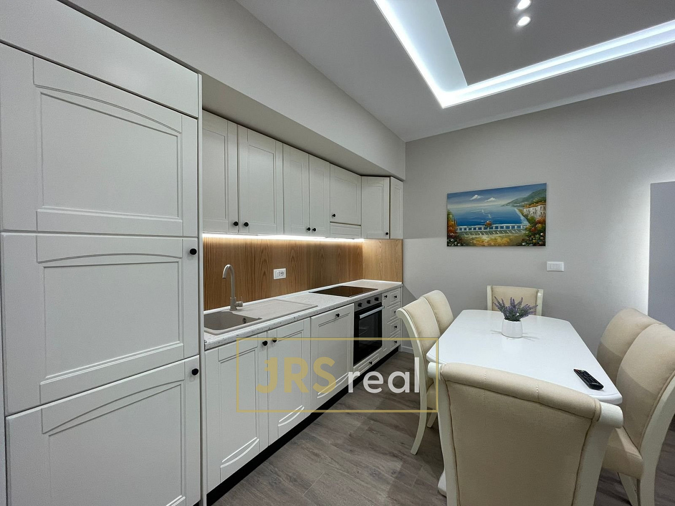 Prodej bytu 2+kk 51 m² – pohled 2
