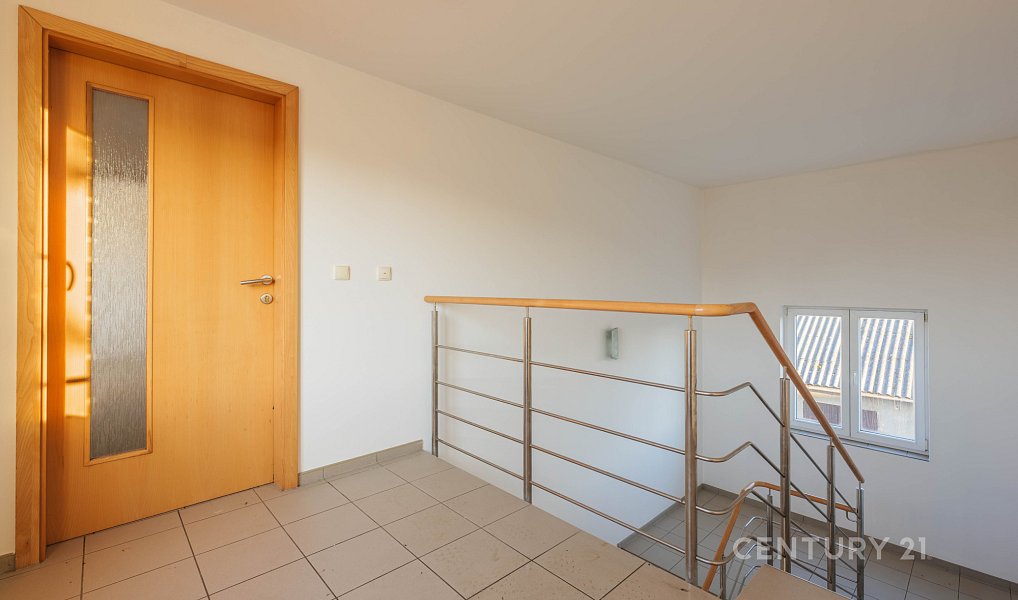 Prodej domu 240 m² s pozemkem 348 m², Bzenec – náhled fotky 23